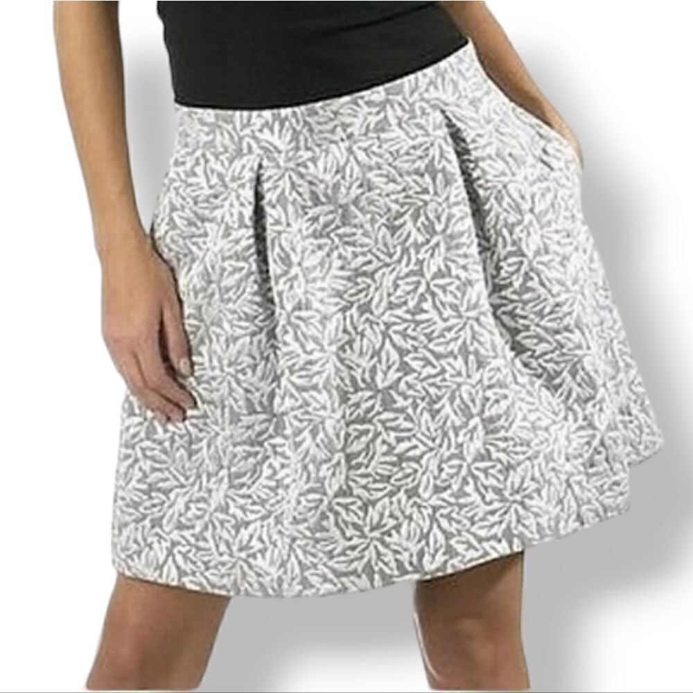 NEW Vintage 90's Y2K Behnaz Sarafpour x Target Metallic Brocade Skirt in Silver